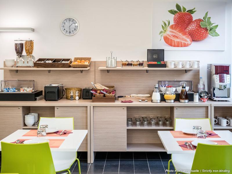 Adagio Access Paris - Porte De Châtillon 3* Vanves