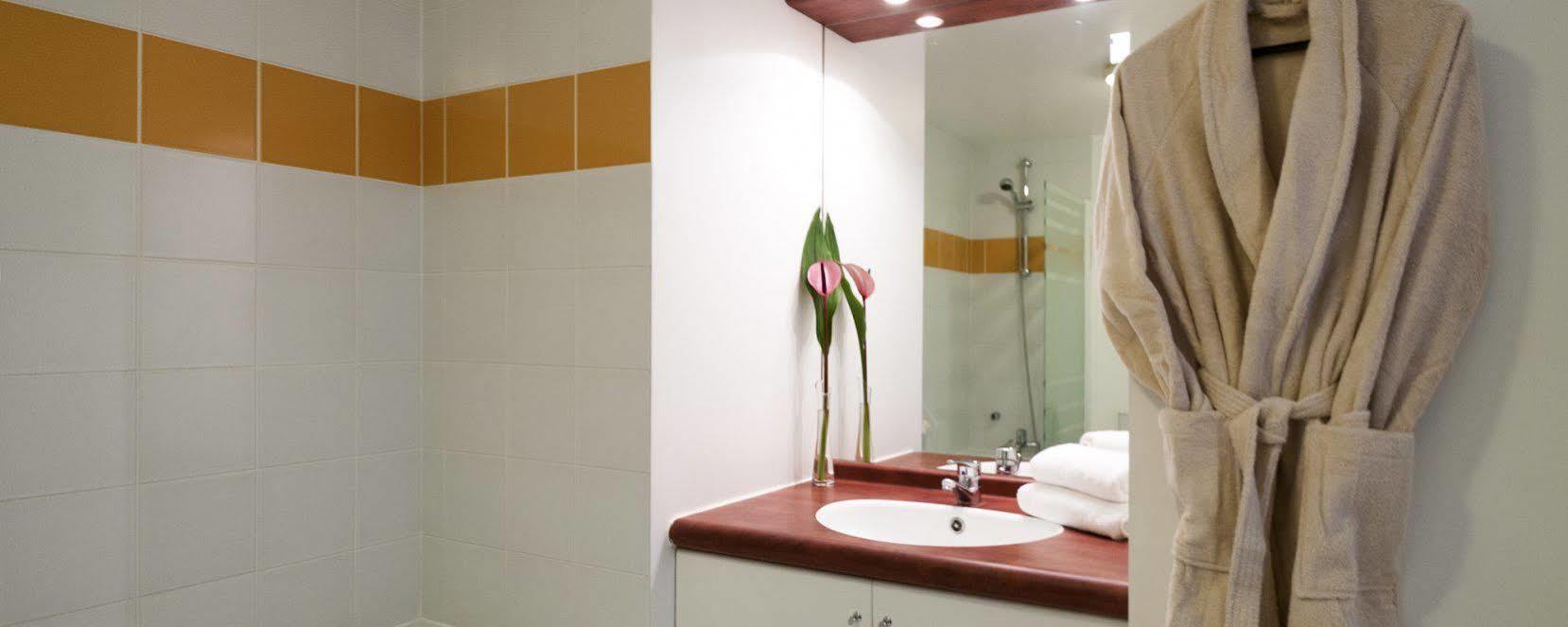 Adagio Access Paris - Porte De Châtillon 3* Vanves